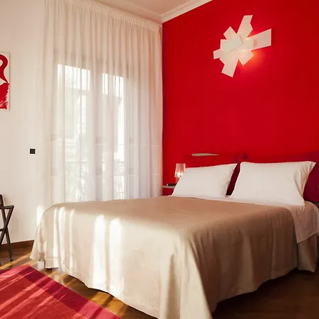 לינה וארוחת בוקר Isa Guest 3*