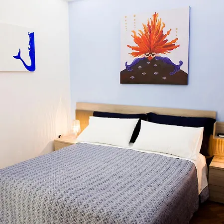 Isa Guest 4* Napels